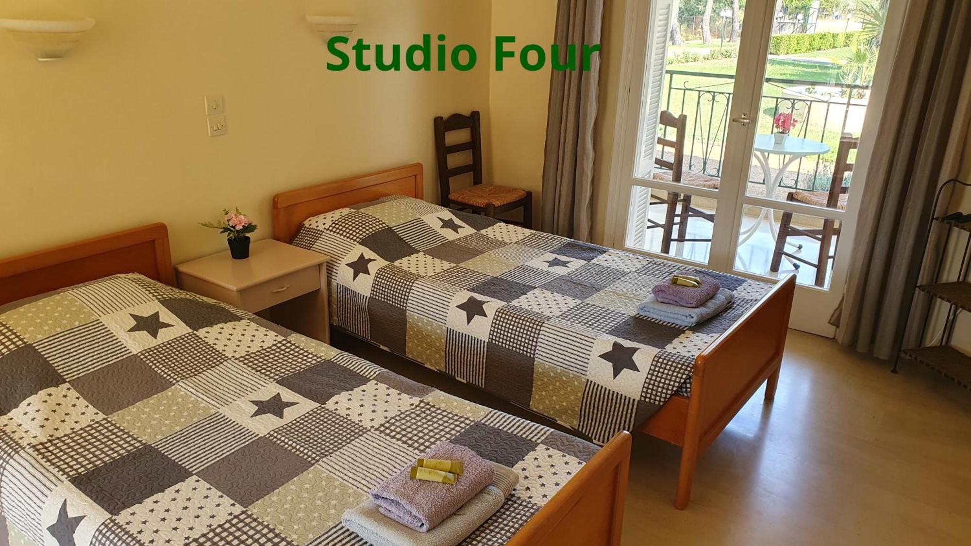 Kivotos Villa Studios Róda Kültér fotó